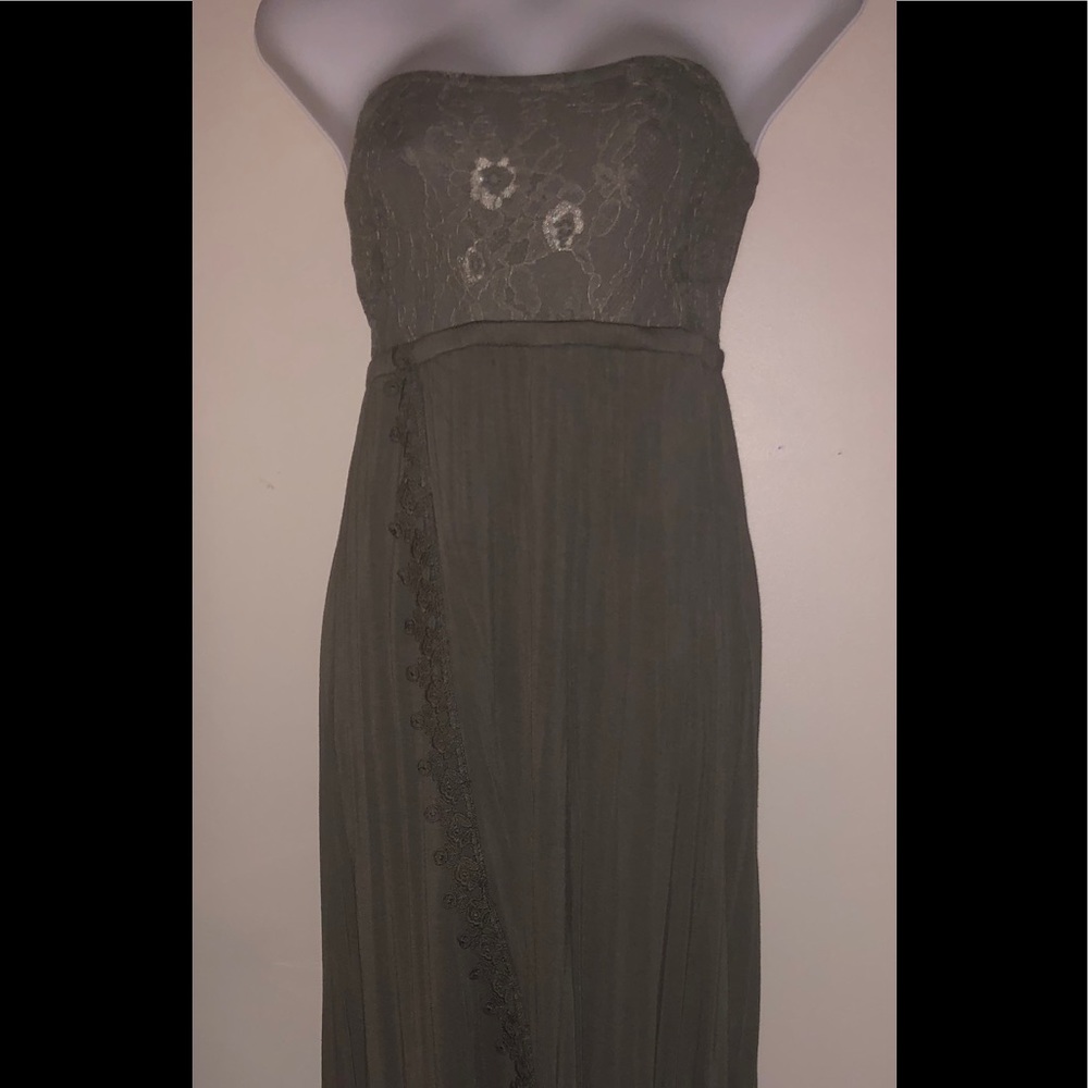 Strapless maxi